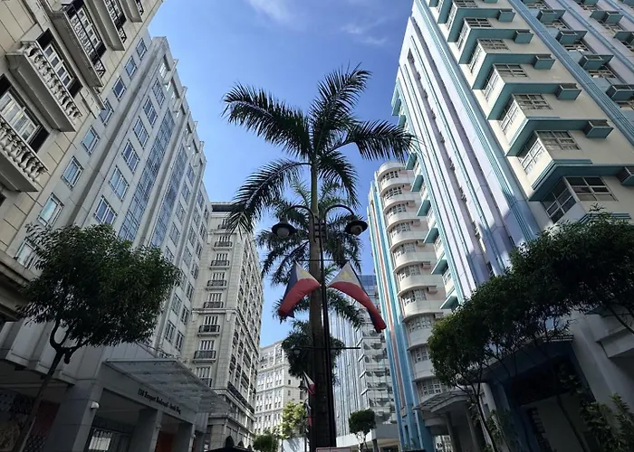 Siayan Condotel At 150 Newport Blvd 3* Manila