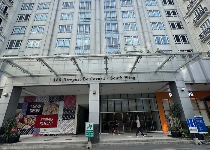 Siayan Condotel At 150 Newport Blvd Hotel Manila