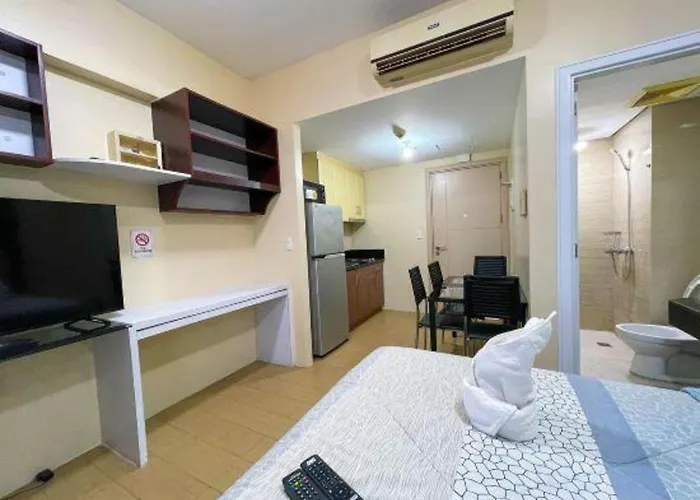 Siayan Condotel At 150 Newport Blvd 3* Manila