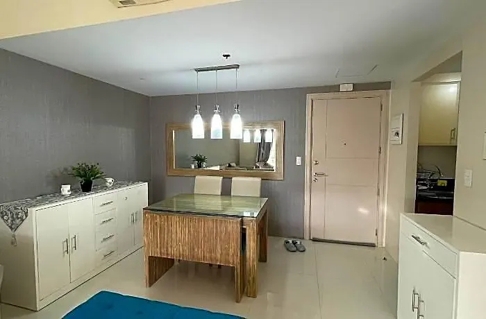 Siayan Condotel At 150 Newport Blvd 3*