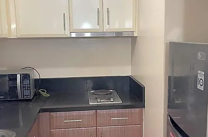 Siayan Condotel At 150 Newport Blvd 3*